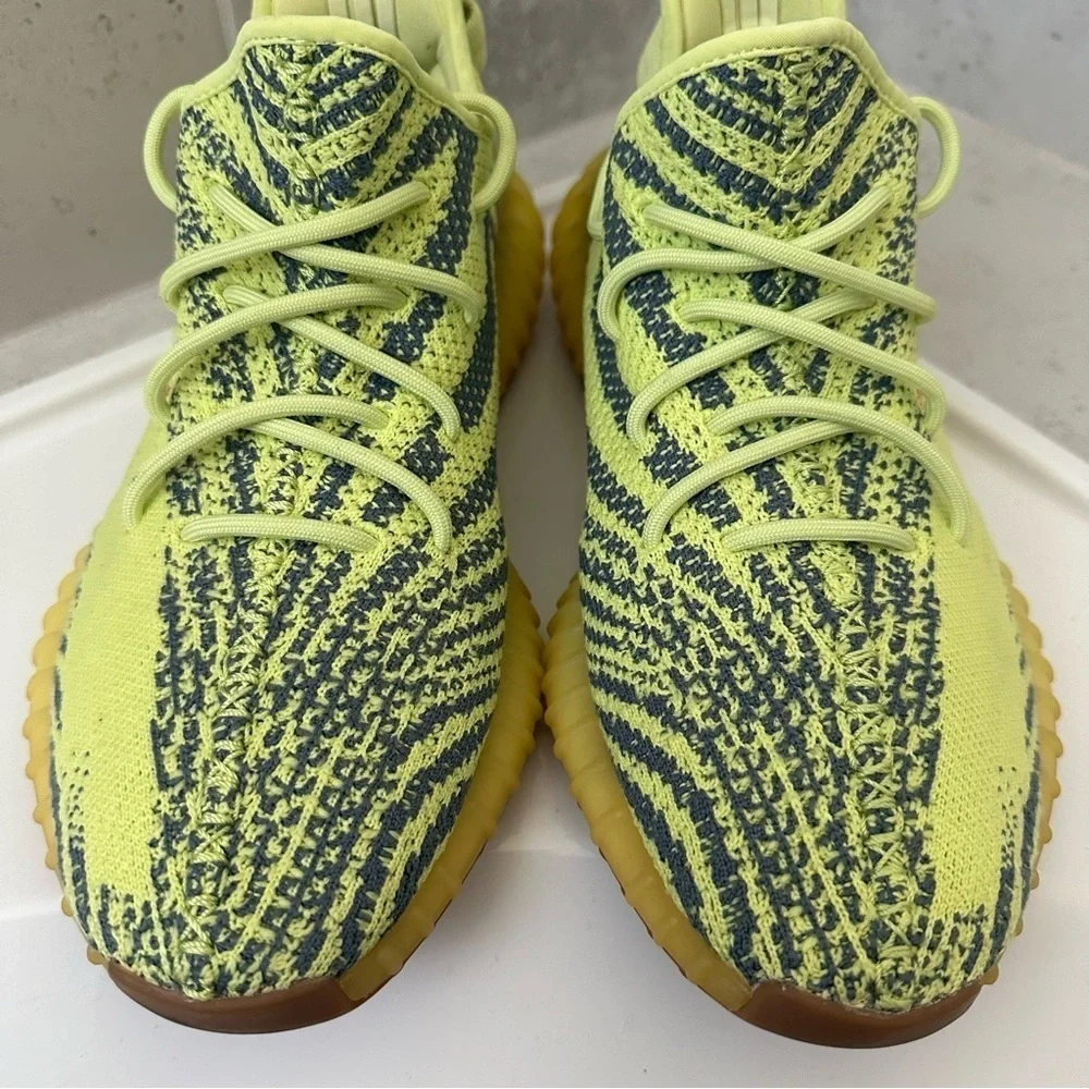 Yeezy adidas boost